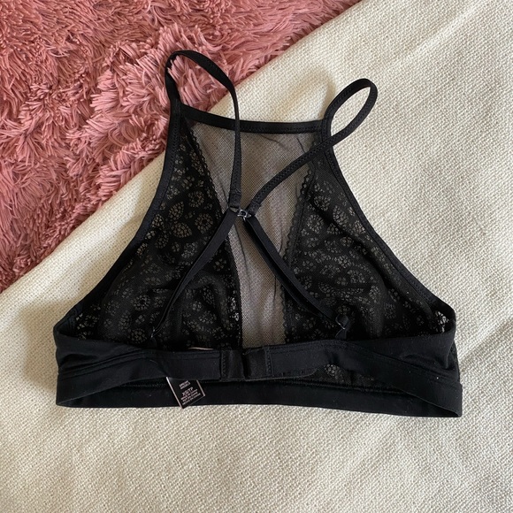 Victoria Secret black lace bralette - Picture 5 of 6
